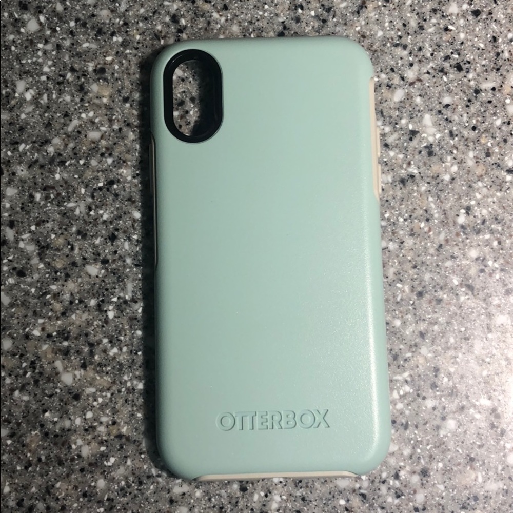 Otterbox Symmetry case for iPhone X